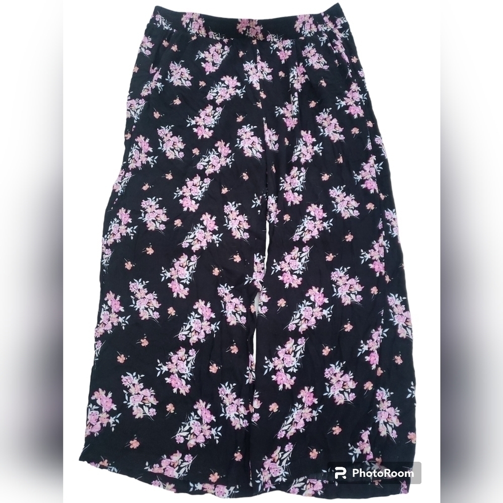 Torrid Floral Crinkle Gauze Wide Leg Pant Black Pink Plus Size 2